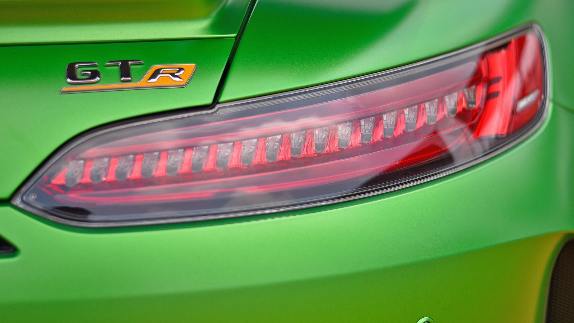 Mercedes Benz AMG GT 2017 R Exterior